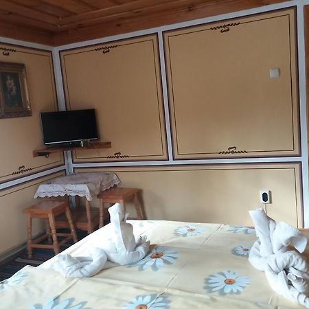 Guest House Bashtina Striaha Koprivstica Kültér fotó
