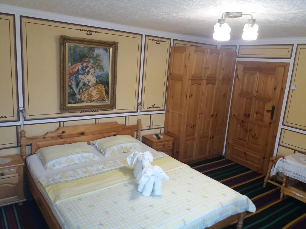 Guest House Bashtina Striaha Koprivstica Kültér fotó